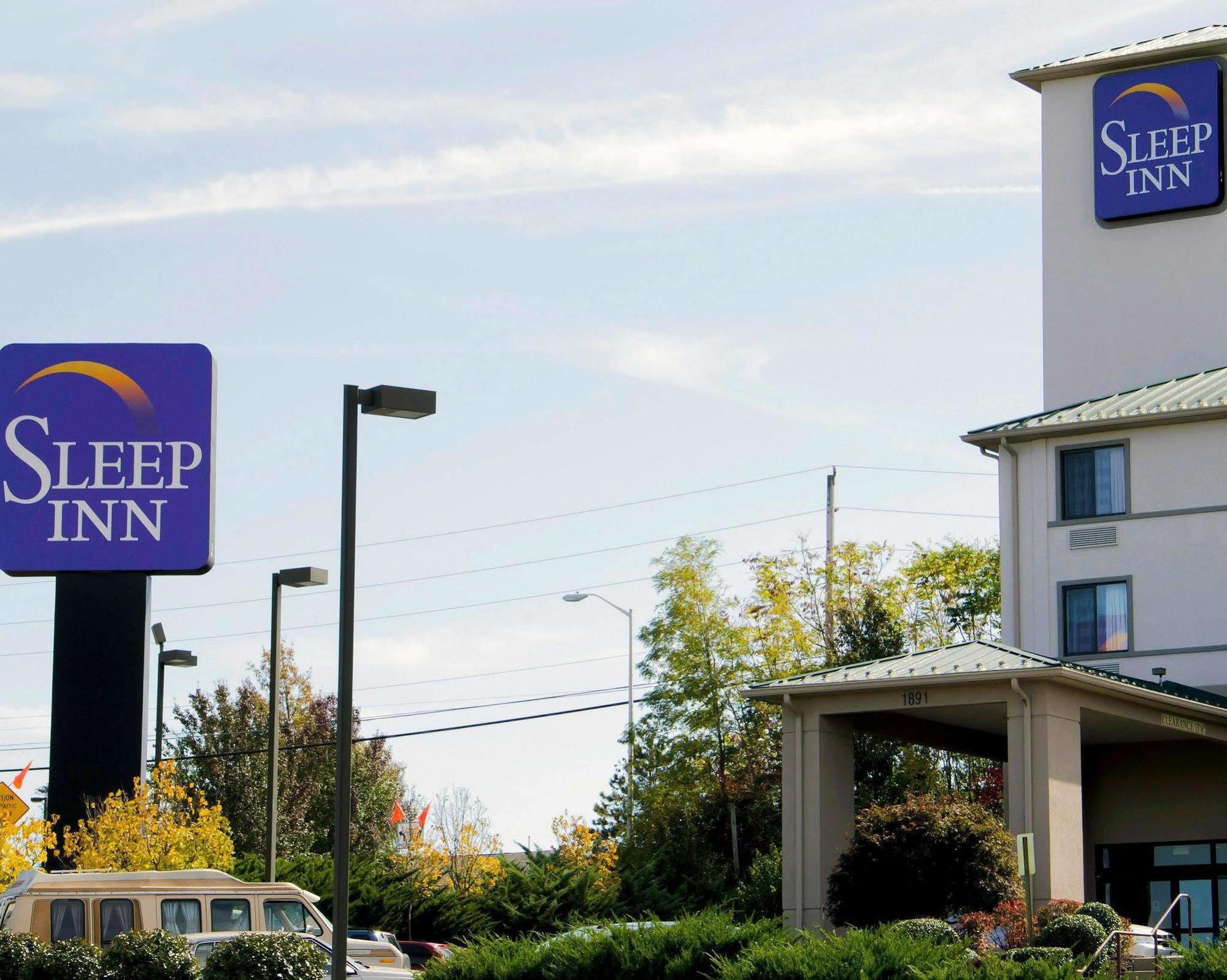 Sleep Inn & Suites Harrisonburg Near University Exterior photo